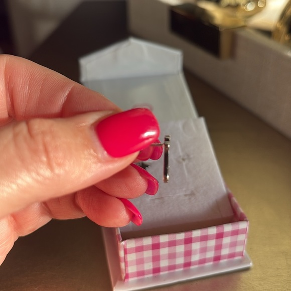 Silver toddler girls Giraffe Kids Earrings with pale pink crystals new in box - Picture 5 of 8